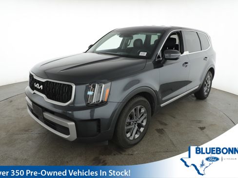 Used 2024 Kia Telluride LX image 1
