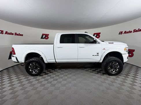 Used 2022 RAM 2500 Big Horn w/ Level C Equiment Group AWD/4WD image 8