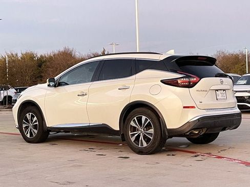 Used 2019 Nissan Murano SV w/ Premium Package image 4