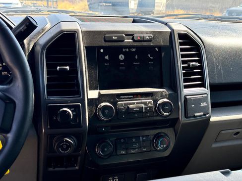 Used 2018 Ford F150 XLT w/ Equipment Group 302A Luxury image 30