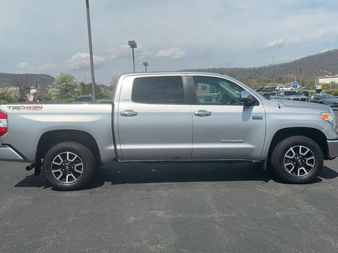 Used 2017 Toyota Tundra Limited image 4
