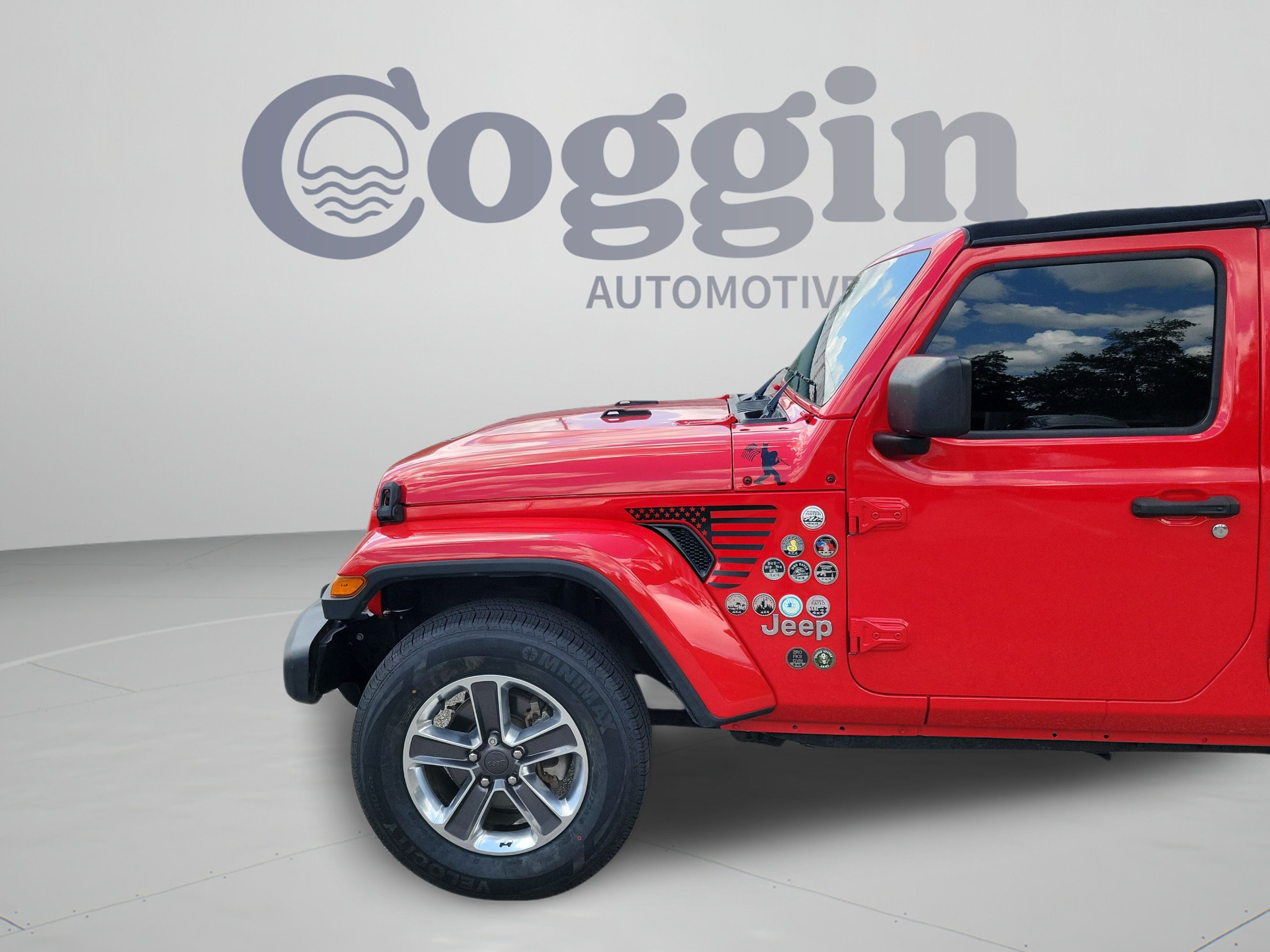 Used 2022 Jeep Wrangler Unlimited Sahara w/ Cold Weather Group AWD/4WD image 29
