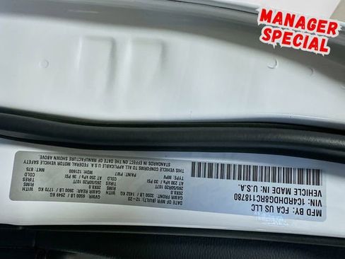 Used 2024 Dodge Durango GT image 33