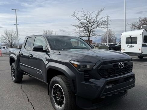 Certified 2024 Toyota Tacoma TRD Off-Road w/ TRD Off Road Upgrade Package image 4