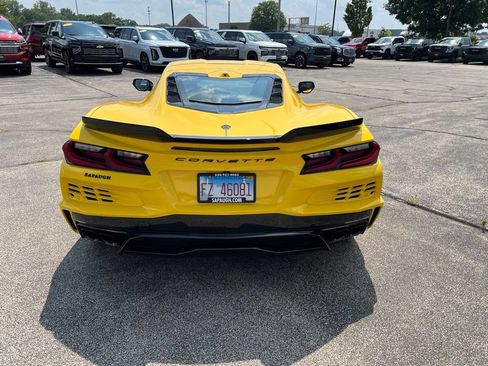 Used 2025 Chevrolet Corvette E-Ray AWD/4WD image 5