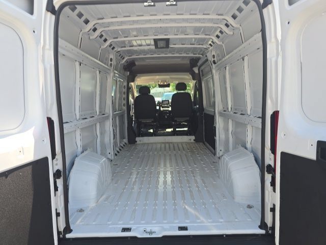 Used 2026 RAM ProMaster 2500 w/ Convenience Group FWD image 21