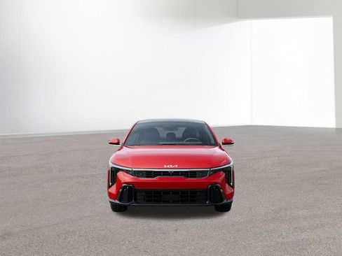 New 2025 Kia K4 GT-Line Turbo image 2