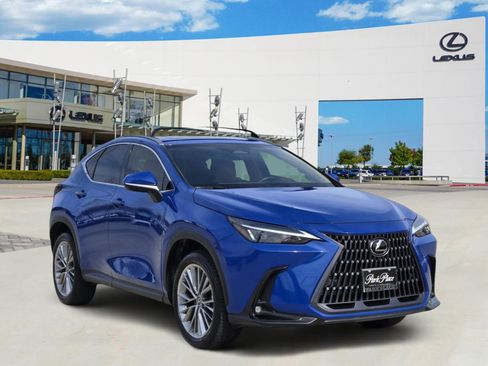 Used 2025 Lexus NX 350 AWD w/ Accessory Package (2T) image 2