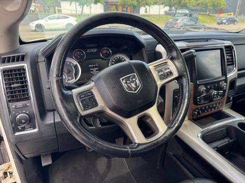Used 2018 RAM 3500 Laramie AWD/4WD image 7