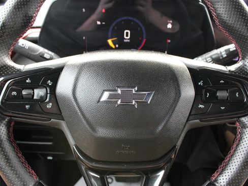 Used 2024 Chevrolet TrailBlazer RS FWD image 28