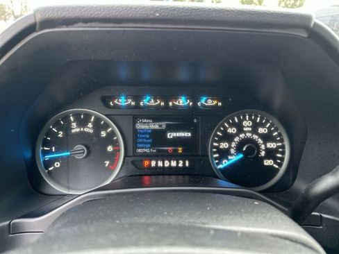 Used 2015 Ford F150 XLT w/ Equipment Group 301A Mid image 13