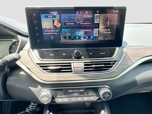 New 2026 Nissan Altima 2.5 SV FWD image 12