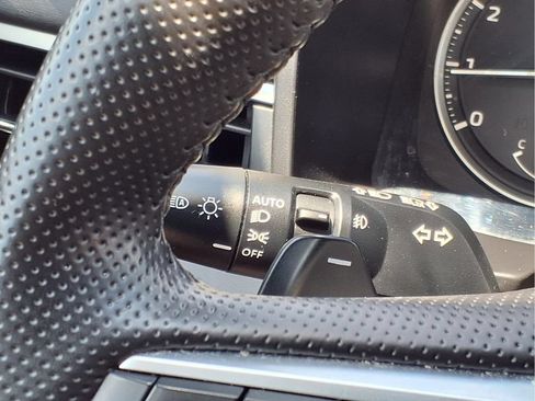 Used 2025 Mitsubishi Outlander SE AWD/4WD image 17