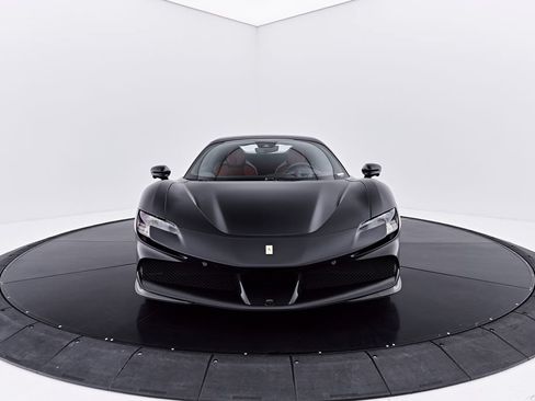 Used 2024 Ferrari SF90 Spider AWD/4WD image 21