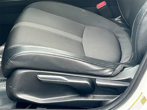 Used 2021 Honda Civic Sport image 18