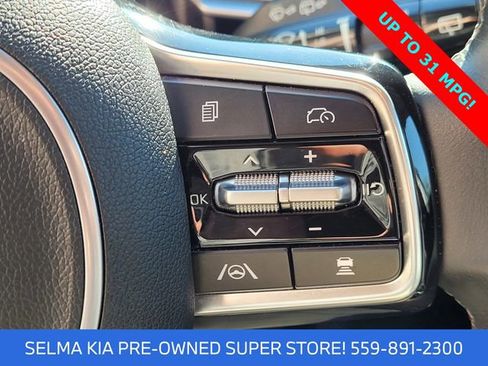 Used 2024 Kia Sorento S image 15