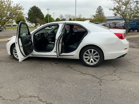 Used 2016 Chevrolet Malibu LTZ FWD image 28