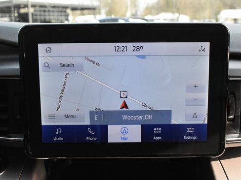 Used 2021 Ford Explorer XLT w/ Equipment Group 202A image 39