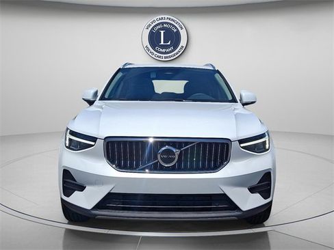New 2025 Volvo XC40 B5 Core w/ Protection Package Premier image 2