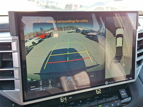 Used 2023 Toyota Tundra Platinum w/ Advanced Package image 20