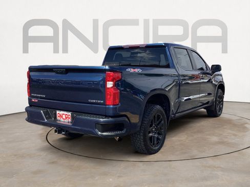 Used 2023 Chevrolet Silverado 1500 Custom image 12