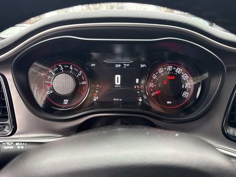 Used 2022 Dodge Challenger SXT w/ Blacktop Package image 32