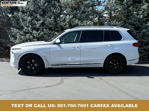 Used 2025 BMW X7 xDrive40i AWD/4WD image 4
