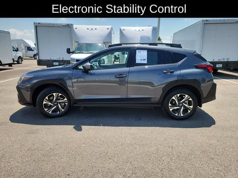 Used 2024 Subaru Crosstrek 2.0i Premium AWD/4WD image 4