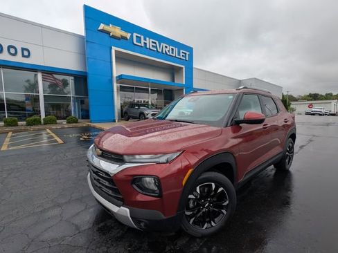 Used 2023 Chevrolet TrailBlazer LT w/ Convenience Package FWD image 27