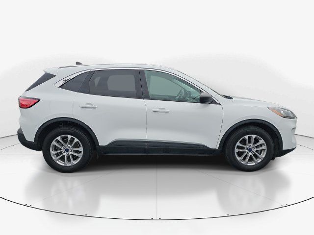 Used 2022 Ford Escape SE w/ Convenience Package FWD image 2