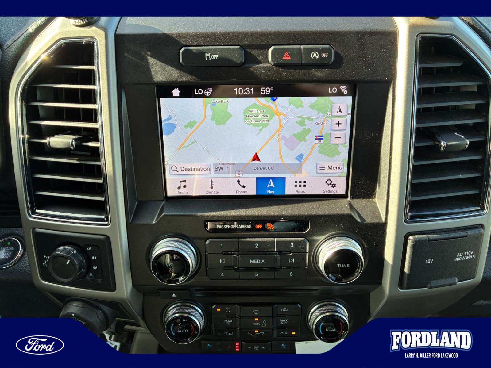 Used 2018 Ford F150 Lariat w/ Equipment Group 502A Luxury AWD/4WD image 27