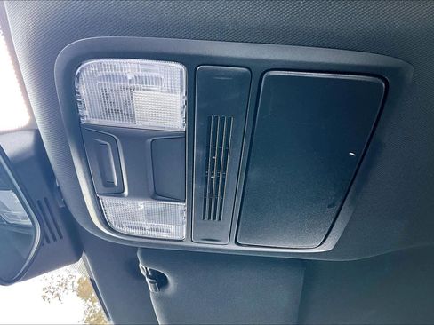 Used 2022 Honda Accord Sport image 32