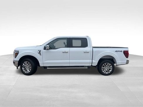 Used 2025 Ford F150 Lariat w/ Equipment Group 501A Mid image 3
