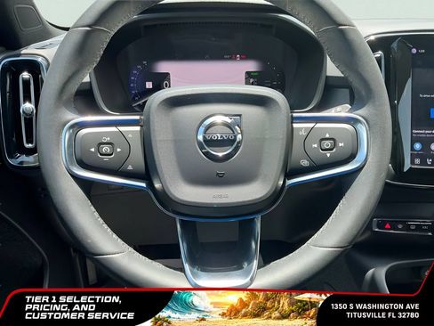 Used 2023 Volvo XC40 Recharge Ultimate AWD/4WD image 31