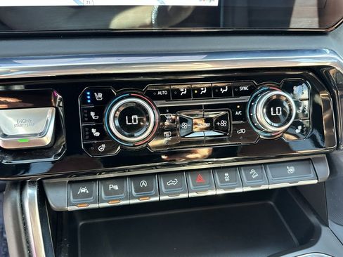 Used 2024 GMC Sierra 1500 Denali Ultimate image 69