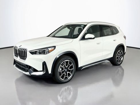 New 2026 BMW X1 xDrive28i w/ Convenience Package AWD/4WD image 2