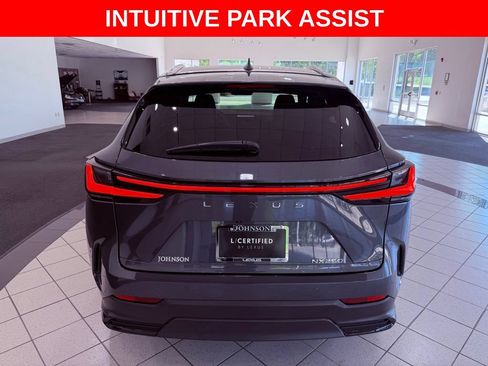 Certified 2025 Lexus NX 250 FWD w/ Accessory Package (Z2) image 6