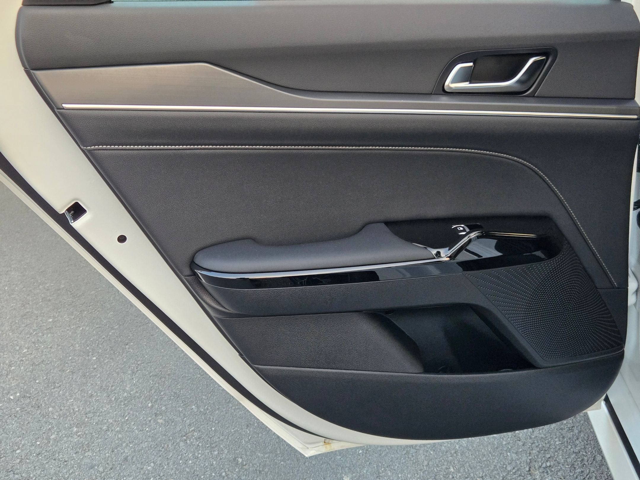 New 2026 Kia K5 GT-Line FWD image 28