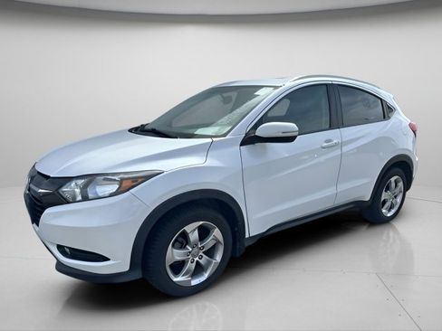 Used 2016 Honda HR-V EX-L image 2