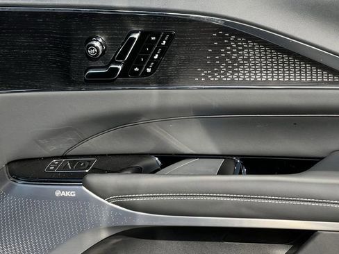 New 2026 Cadillac Lyriq V image 23