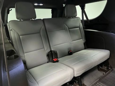 Used 2025 GMC Yukon XL Elevation w/ Elevation Premium Package AWD/4WD image 56