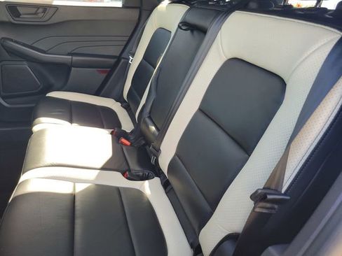 Certified 2022 Ford Escape SE w/ Convenience Package image 13