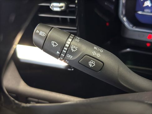 Used 2025 Chevrolet Silverado 1500 RST w/ Z71 Off-Road Package image 25