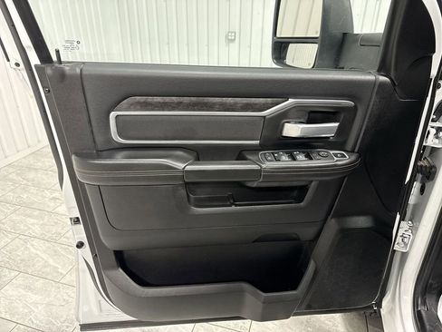 Used 2024 RAM 3500 SLT w/ Quick Order Package 2YG SLT image 23