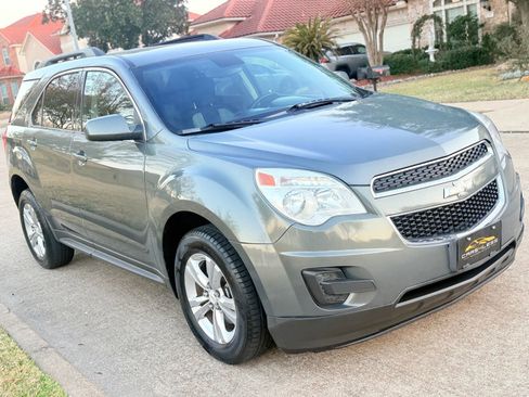Used 2013 Chevrolet Equinox LT w/ Driver Convenience Package FWD image 3