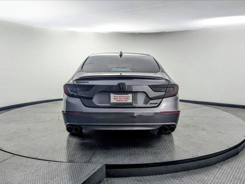 Used 2020 Honda Accord Sport image 7