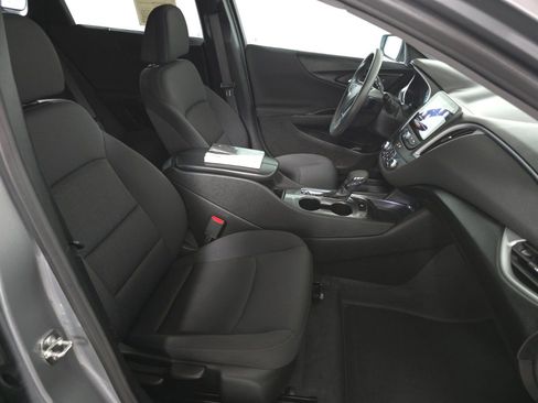 Used 2023 Chevrolet Malibu LT image 20