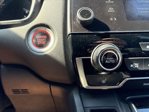 Used 2017 Honda CR-V EX-L image 6