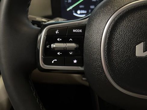 Used 2025 Kia Sorento SX Prestige image 42