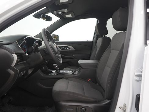 Used 2022 Chevrolet Traverse LT AWD/4WD image 23